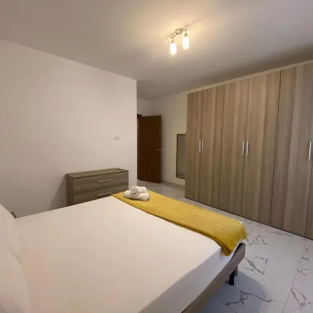 Apartment Centrally Located