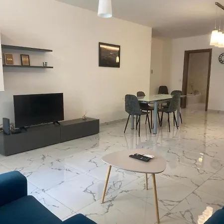 Centrally Located Apartment *